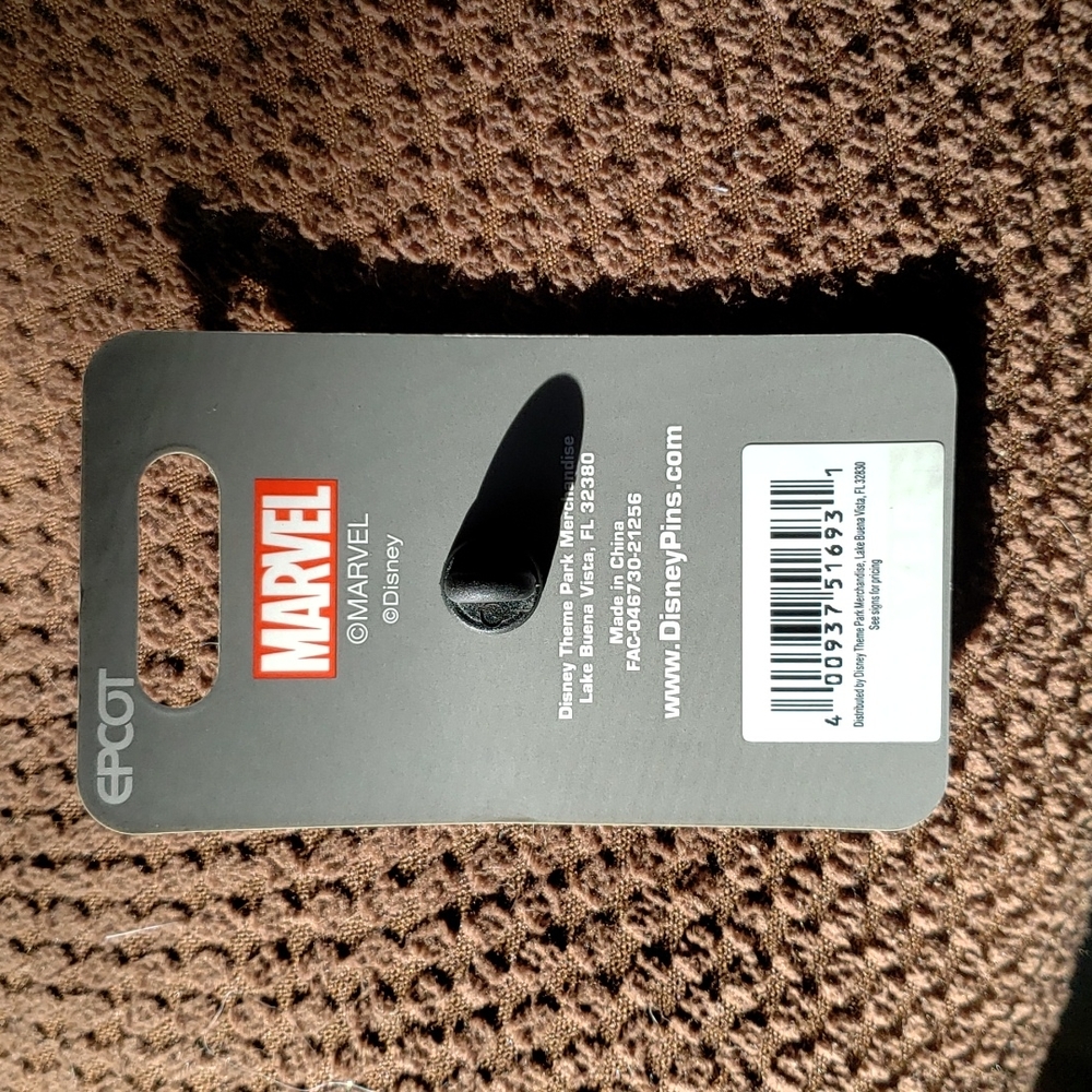 Nova Corps Pin - Picture 2 of 2